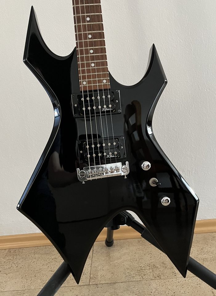 BC Rich Warlock Gitarre + Fender Frontman 25R Verstärker in Ingolstadt