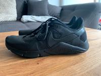 Nike Legend Essential 2 Fitnessschuhe, Gr. 39 Niedersachsen - Bad Harzburg Vorschau