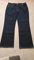Schwarze Damenjeans Gr. 46 Niedersachsen - Hameln Vorschau