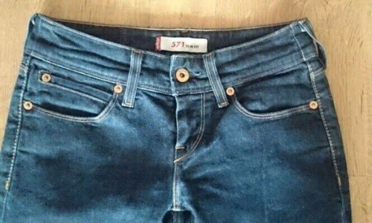 Neuwertige Levi’s 571 Stretch Jeans Gr.XS marineblau in Kaiserslautern