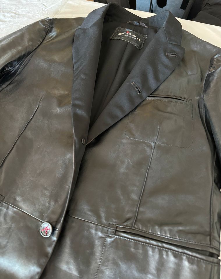 "KITON" Luxus Leder Jacket/Sakko, Gr 52 in Landshut
