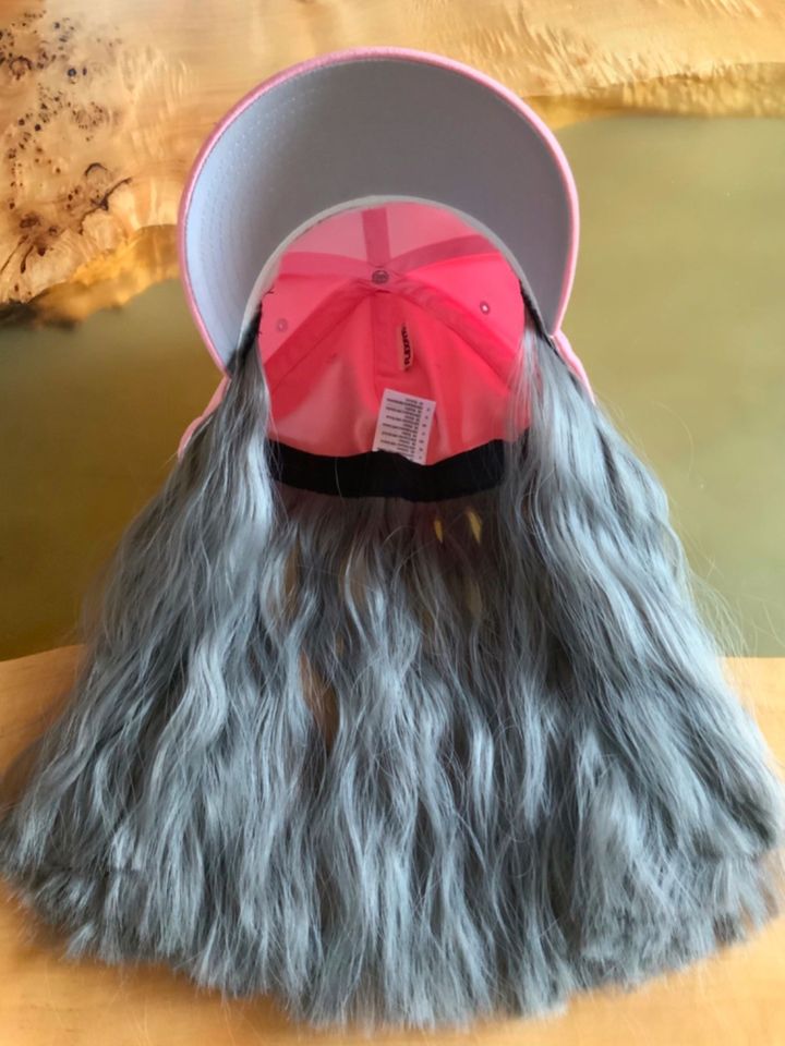 Basecap, Mütze cap mit Haaren, Chemo, Perücke, Haarersatz L/XL in Stuttgart  - Bad Cannstatt | eBay Kleinanzeigen ist jetzt Kleinanzeigen