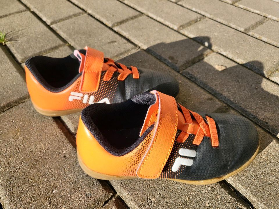 Turnschuhe von Fila Gr.30 in Freiberg