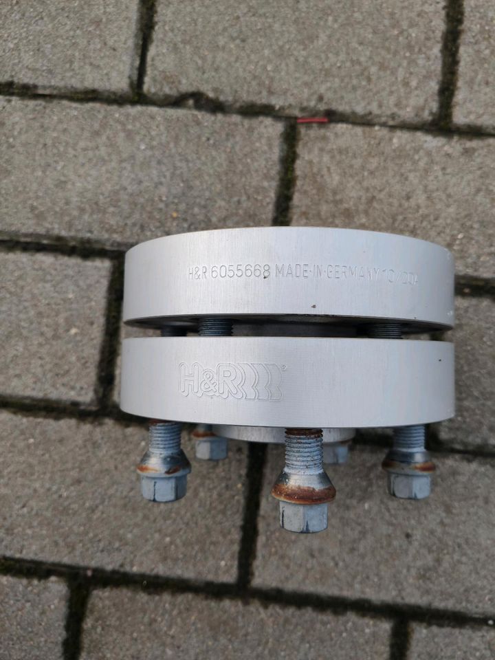 Spurplatte Distanzscheibe H&R 5055668 6055668 25 30 50 60 mm in Bernburg (Saale)