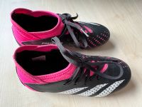 Adidas Fußballschuhe Größe 34 schwarz pink Hessen - Berkatal Vorschau