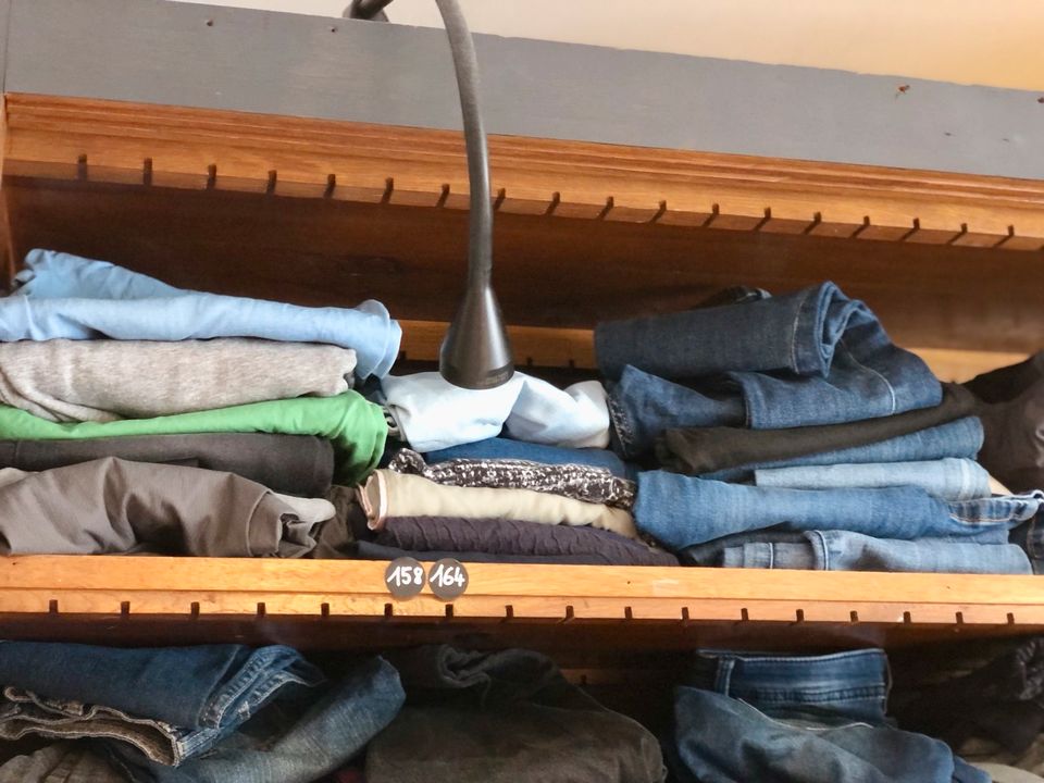 Pullover | Hose | Kleid | Jeans | T-Shirt | Schlafanzug 158/164 in Leipzig