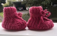 Selbstgestrickte Baby Boots Schuhe - Wolle - Altrosa Innenstadt - Poll Vorschau