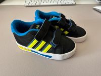 Adidas Kinderschuhe US7.5/EU24 *Neuwertig* Bayern - Augsburg Vorschau