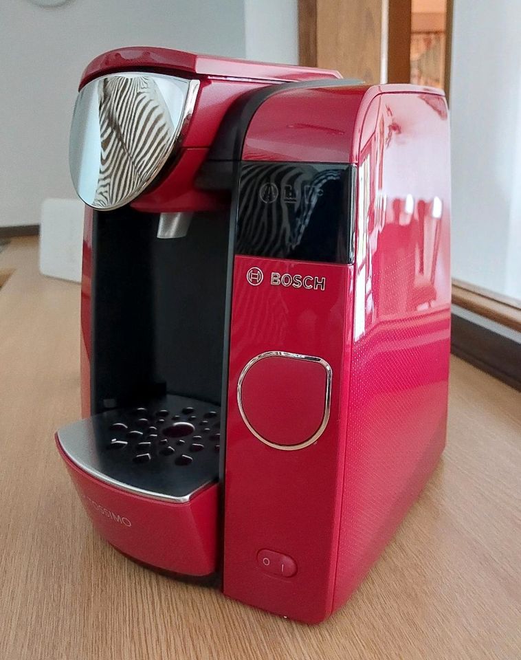 Bosch Tassimo Kaffeemaschine in Kalbach