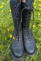 Dr martens softleder gr 39 Düsseldorf - Pempelfort Vorschau