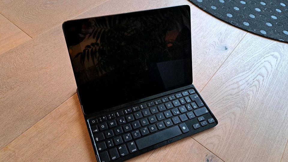Logitech Ultra Thin Keyboard Tastatur | Bluetooth | iPad Air in Hamburg