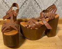 Buffalo London High Heels Sandalette mit Plateau Nordrhein-Westfalen - Düren Vorschau