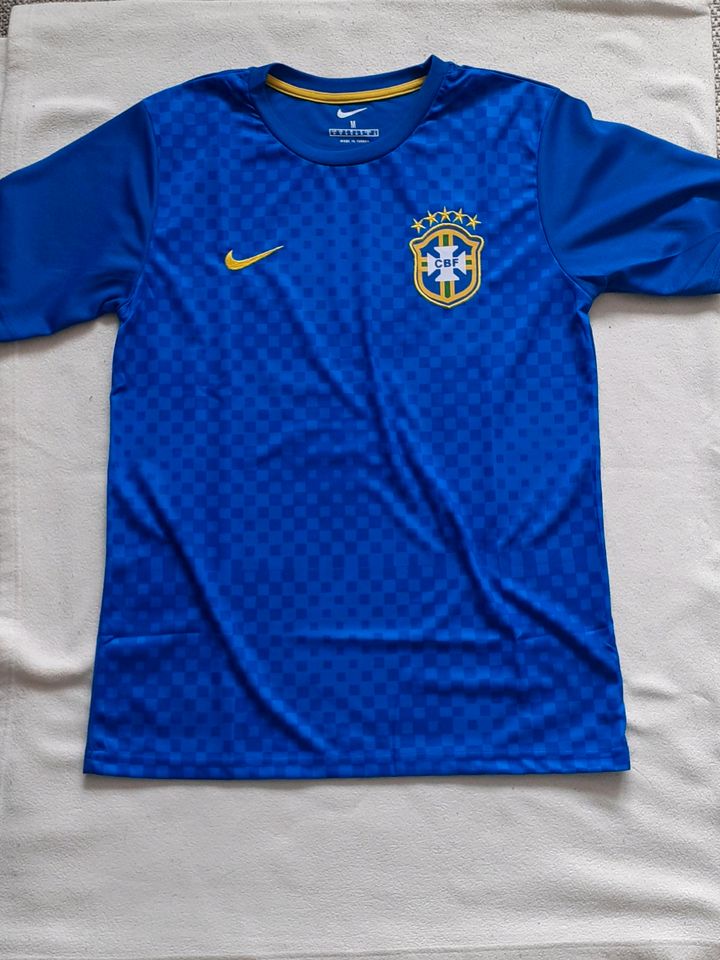 Brasilien Trikot in Paderborn