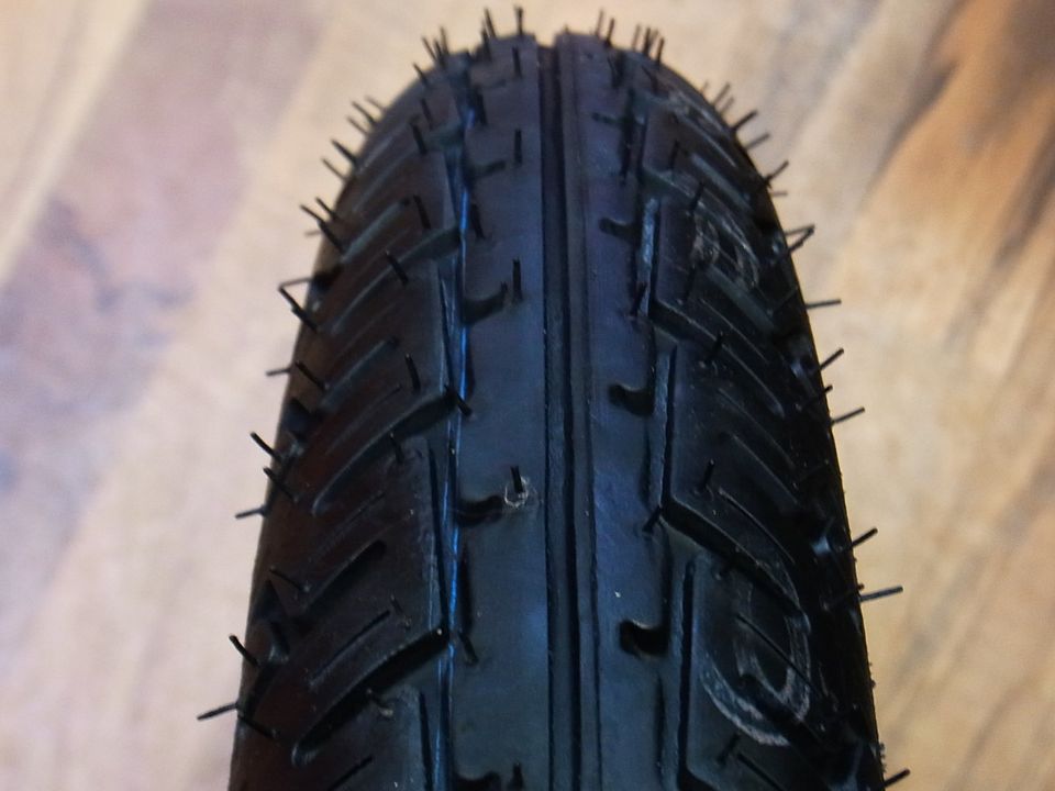 Reifen vorn Pirelli City Demon 2.75-18 TL 42P ***NEU*** in Hartmannsdorf