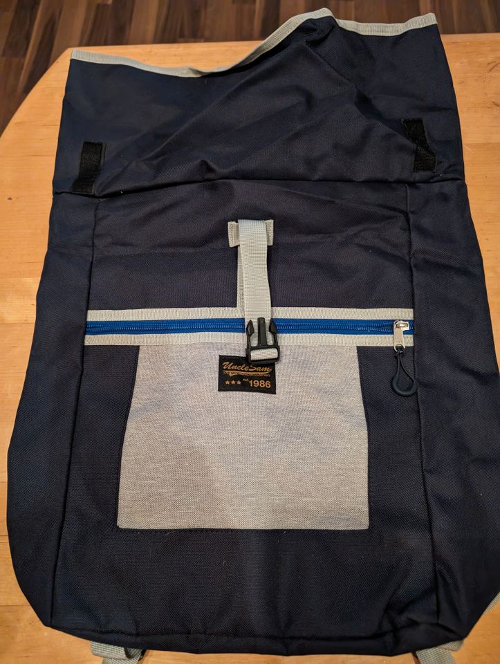 Rucksack, blau in Seevetal