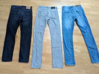 Levi´s Jeans Hose Gr.S Slim Blend Reell 30 29 32 Paket Nordrhein-Westfalen - Bad Wünnenberg Vorschau