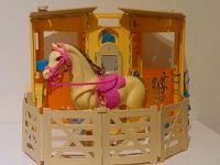 Barbie Reitstall + Pferd + Zubehör Essen - Essen-Stadtmitte Vorschau