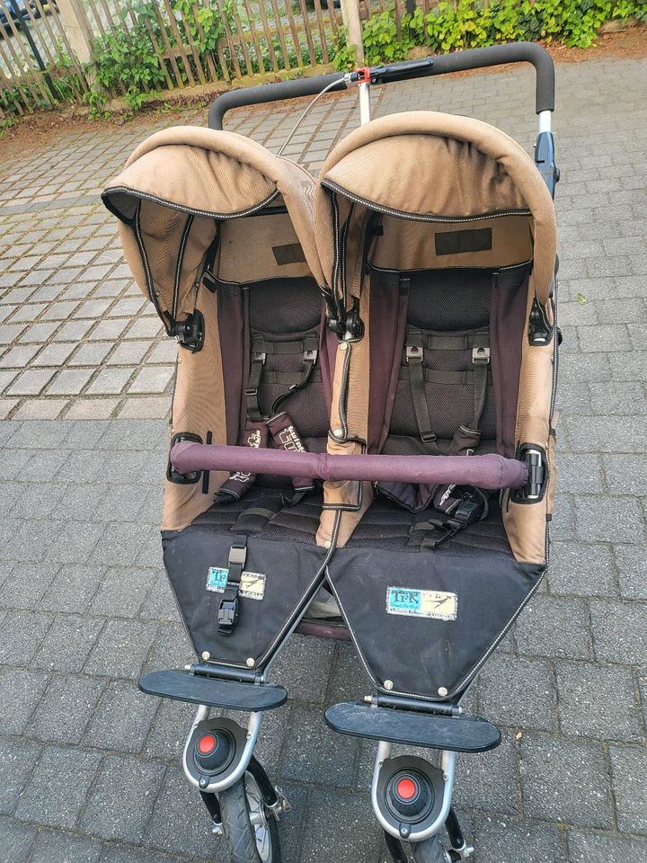 Zwillings-Kinderwagen in Dresden