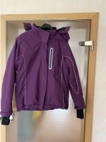 Jacke gefüttert Gr. 164 lila von H&M Niedersachsen - Obernkirchen Vorschau