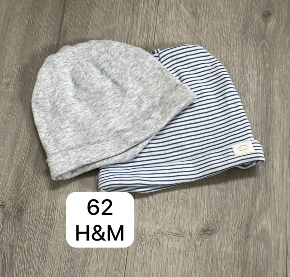 Baby Kleidung 62  H&M sOliver staccato in Holtgast
