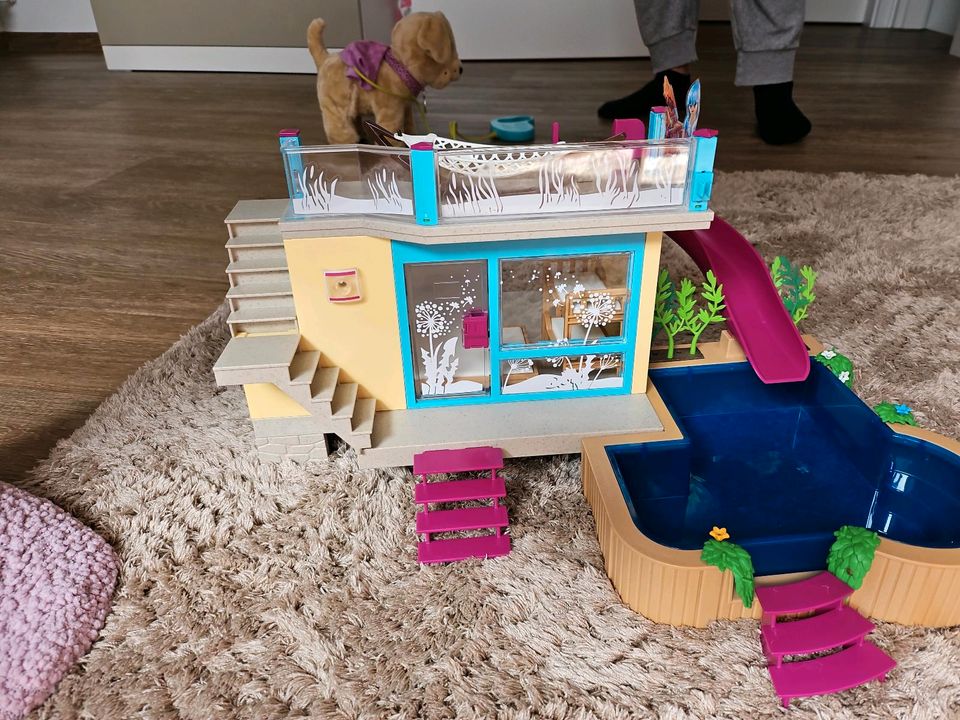 Playmobil Ferienhaus mit Zubehör in Hamm