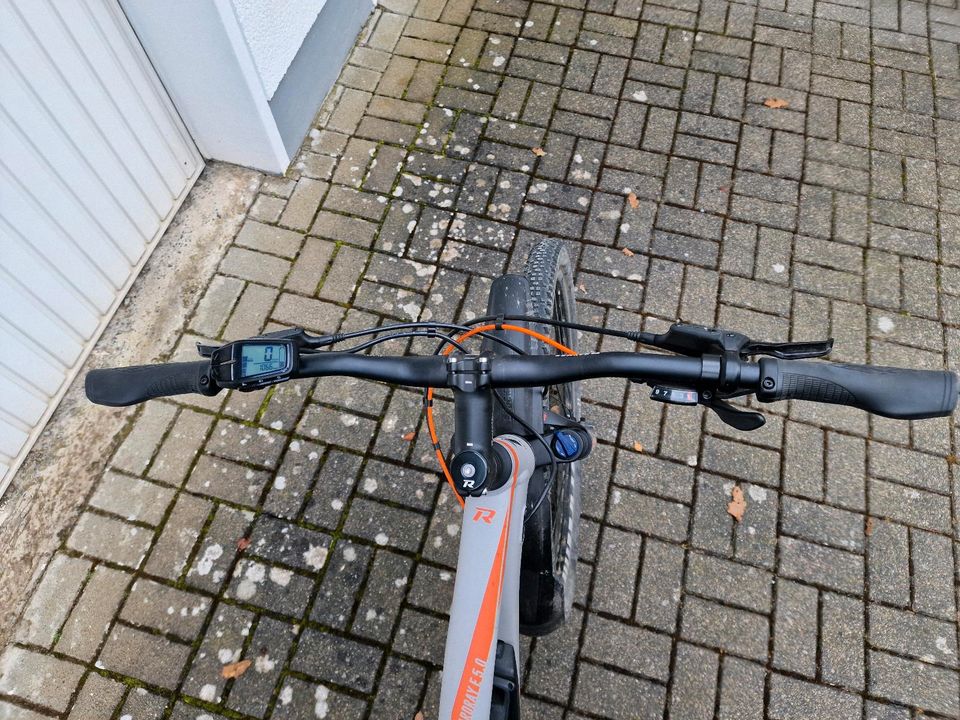 Raymon E-Mounten Bike zu Verkaufen in Warstein