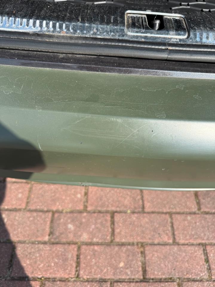 Audi A4 Avant B8 / TÜV neu / Pano/ Fahrwerk / Camouflage / s line in Berlin