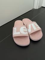 Levi’s Badelatschen Brandenburg - Wustermark Vorschau