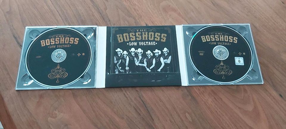 The BossHoss CD Sammlung in Erlangen