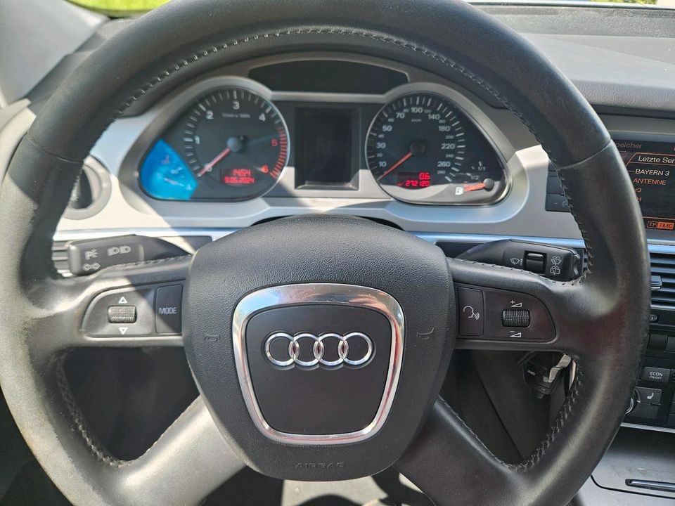 Audi A 6.   2.7 TDI V6 Quattro Tiptronic 1 Hand in Nidda