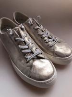 Paul Green Sneaker silber metallic top Zustand 40,5 NP 149,95 Rheinland-Pfalz - Idar-Oberstein Vorschau