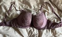 Altrosa Spitzen BH mit Schleifen Hunkemöller Nordrhein-Westfalen - Eschweiler Vorschau