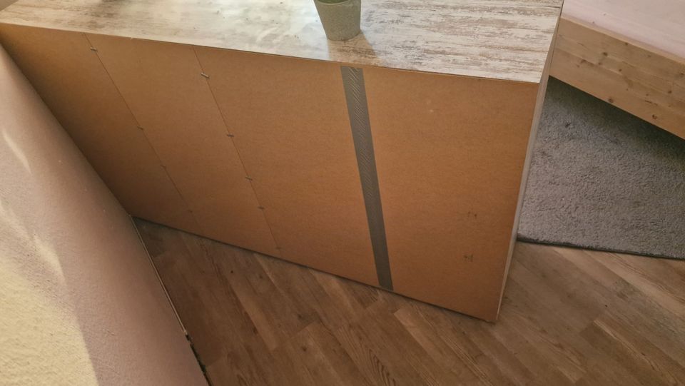 Neuwertiges Sideboard Kommode Schrank in Lörzweiler