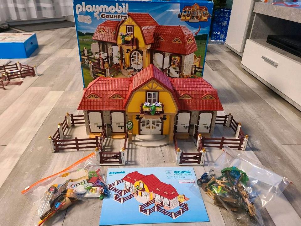 Playmobil Reiterhof 5221 Top Zustand in Wald-Michelbach