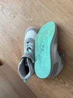 Sneaker grau weiß kaum getragen 37 Nordrhein-Westfalen - Nettetal Vorschau