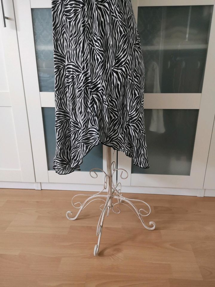 Luftiges Sommerkleid Animal Print gr. 42 neu in Saarlouis