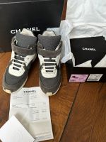 Chanel Sneaker Turnschuhe Hightop Sneaker Gr 38 Brandenburg - Kleinmachnow Vorschau