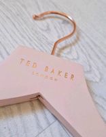 Wunderschöne Ted Baker Kleiderbügel Unikat  rosa Rose Gold Eimsbüttel - Hamburg Eimsbüttel (Stadtteil) Vorschau