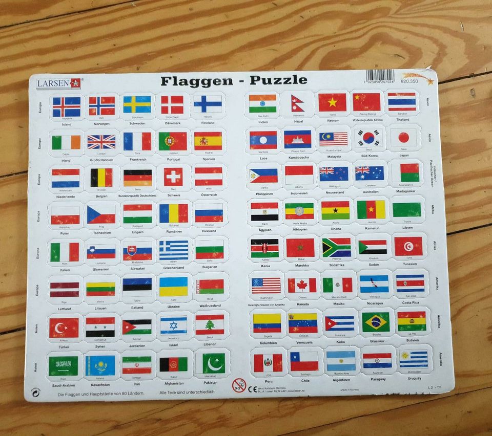 Larsen Puzzle Flaggen in Hamburg