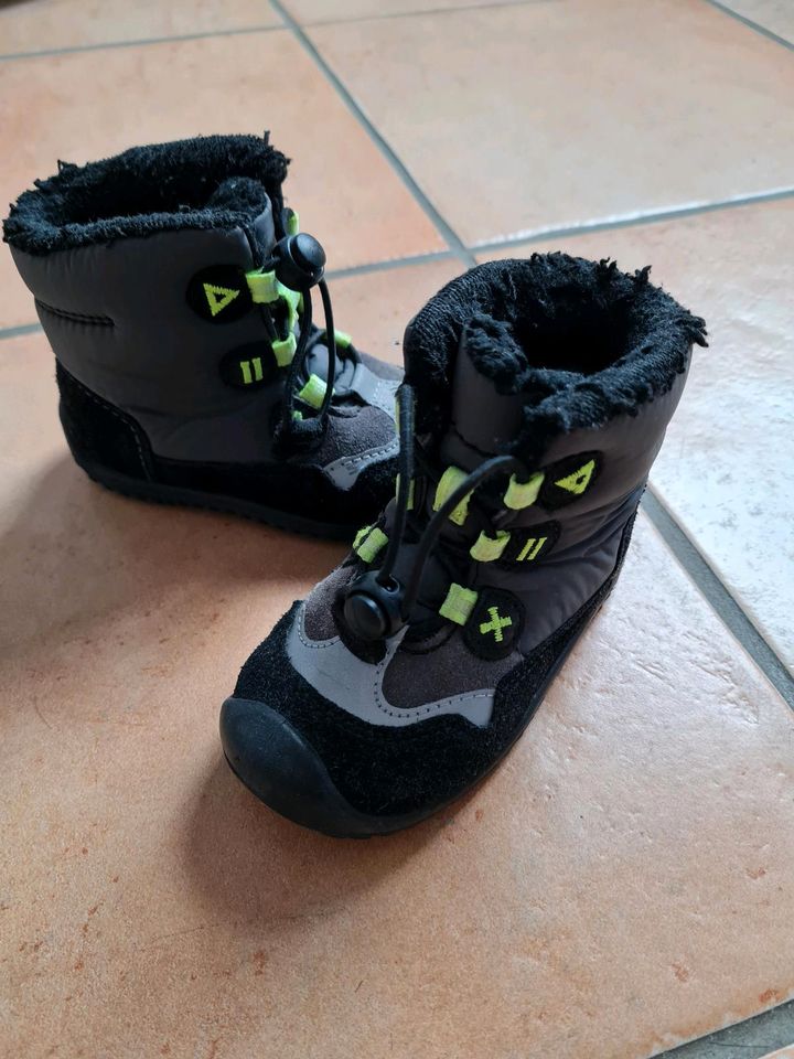 Winterschuhe Kinder Gr 21, Elefanten in Stockelsdorf