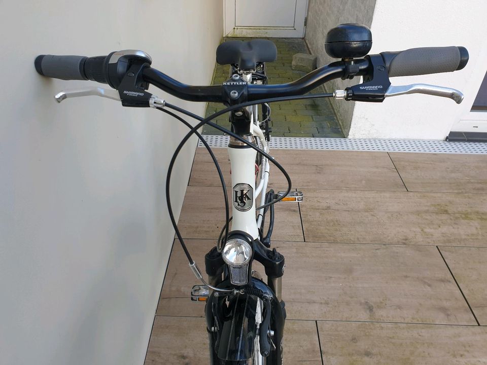 KETTLER Layana Fahrrad Damenrad 28 Zoll m. Zubehör in Kiel