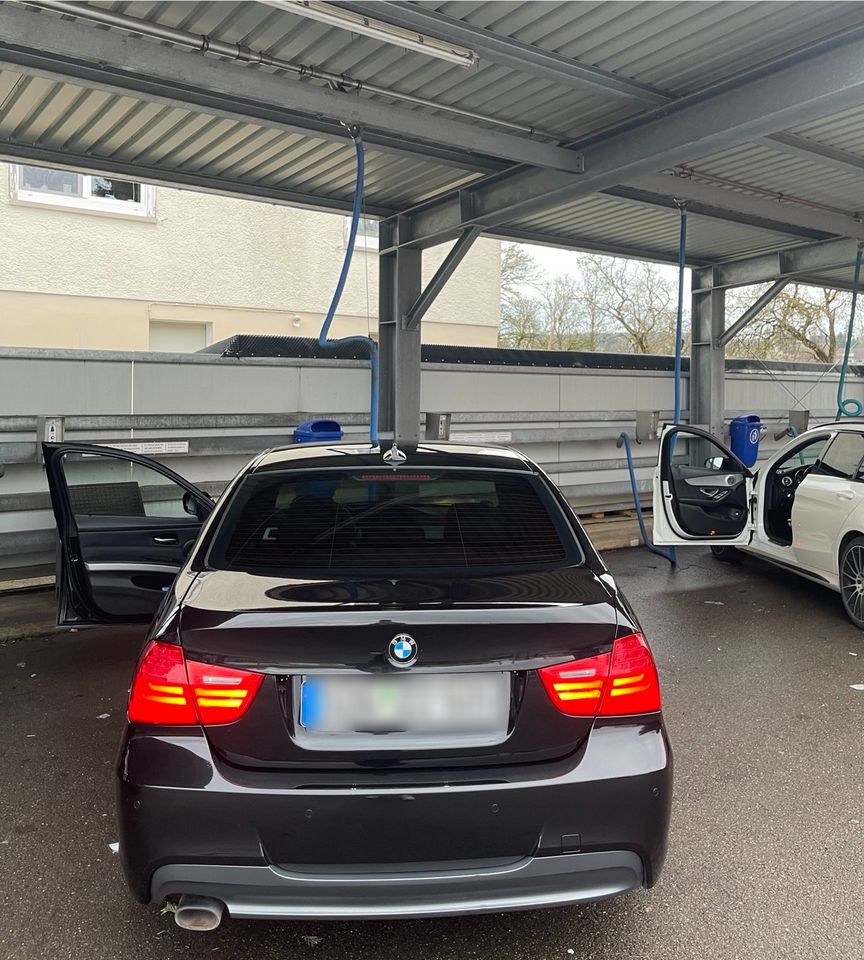 BMW 320d LCI M-Paktet Automatik in Krauchenwies