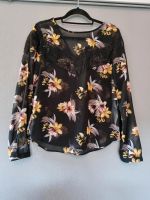 Shirt Bluse von Only in Größe 38, schwarz mit Blumen Niedersachsen - Haselünne Vorschau