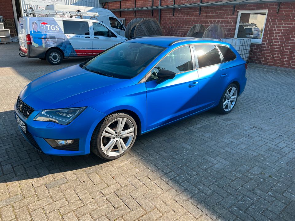 Seat Leon FR - in Blau Matt foliert - 150 PS - TOP ZUSTAND in Verden