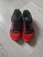Victory Hallen Schuhe mit Klettverschluss in der Größe 35 Hessen - Pohlheim Vorschau