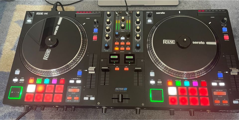 PIONEER DJ & RANE ONE MOTORISIERTER DJ-Controller-SET❣️ in Bad Krozingen