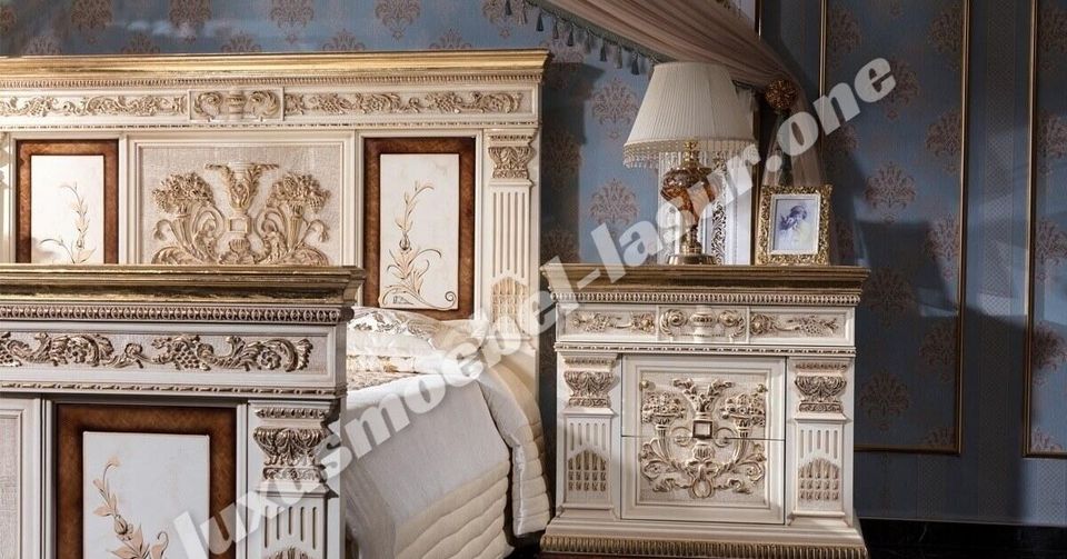 Barock Schlafzimmer Luxus Möbel Bett Schrank Kommode Nachttisch in Essen