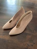 Geschlossener Damen Pumps von Paul Green in Beige Hessen - Rosbach (v d Höhe) Vorschau