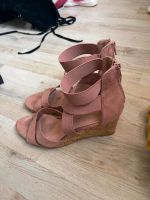 Sommer Sandalen mit Keilabsatz Gr41 Rheinland-Pfalz - Dreisen Vorschau