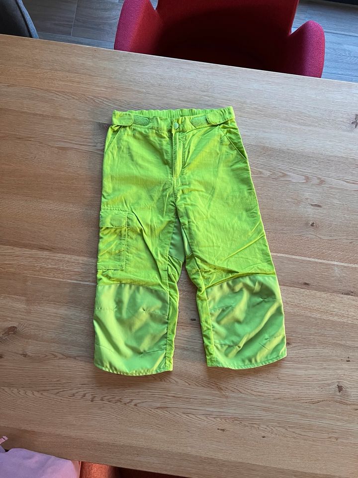 JAKO-O Outdoorhose Gr.146 kurz grün *leichte Wanderhose* in Königsbrunn